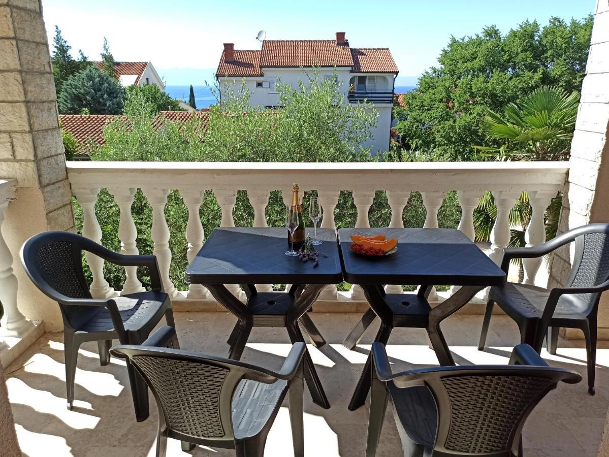 Villa Rea Малинска Екстериор снимка