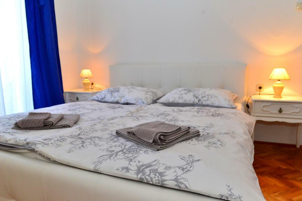 Villa Rea Малинска Екстериор снимка